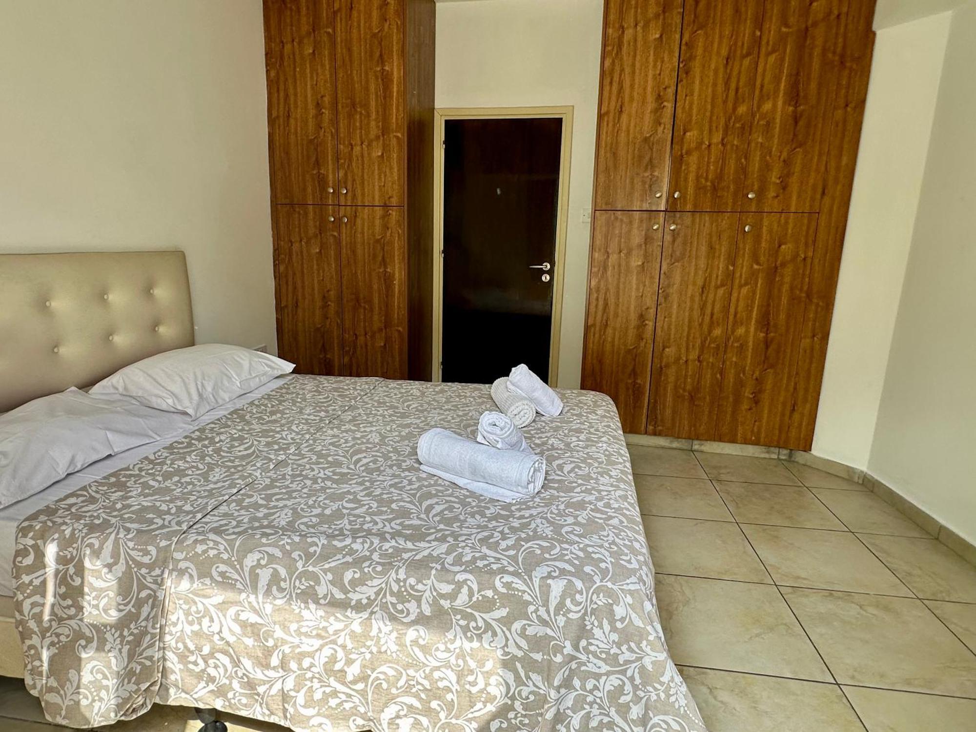 Private Room In Shared Flat Nicosia Exteriör bild
