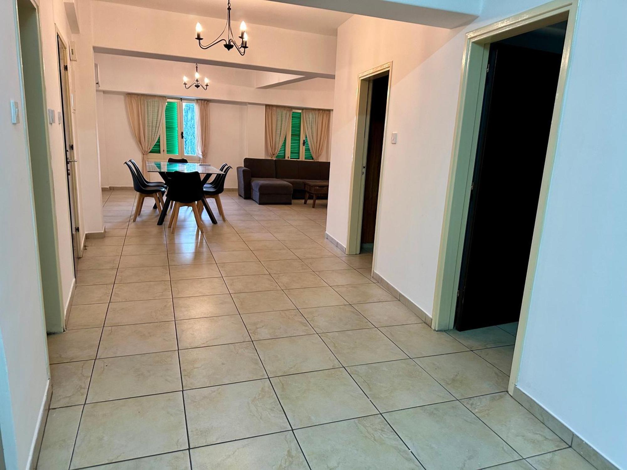 Private Room In Shared Flat Nicosia Exteriör bild